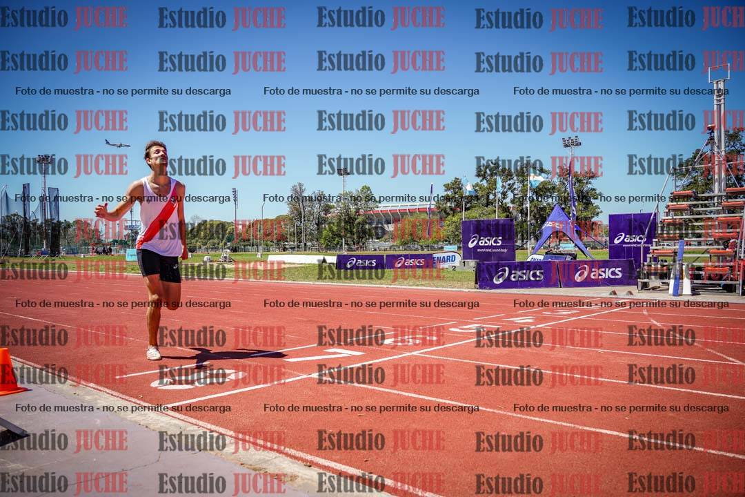 Fotos de los 400 m llanos de varones
