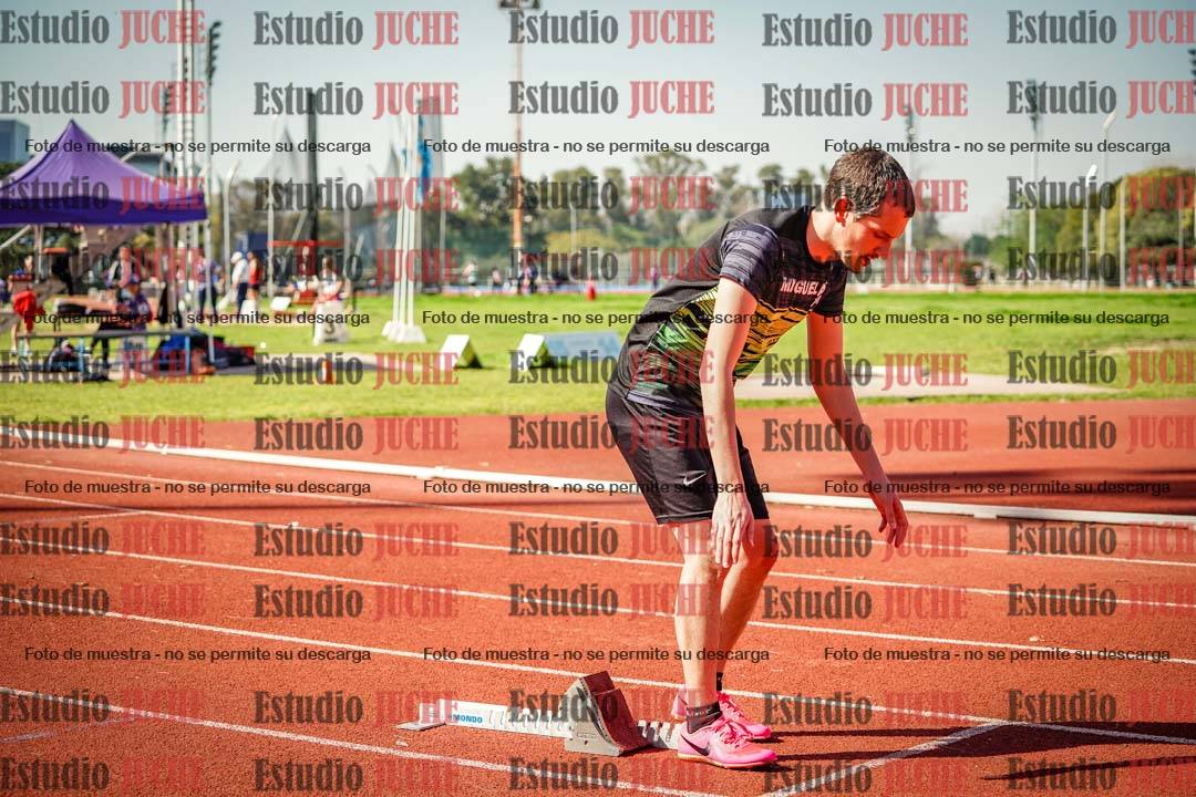 Fotos de los 400 m llanos de varones