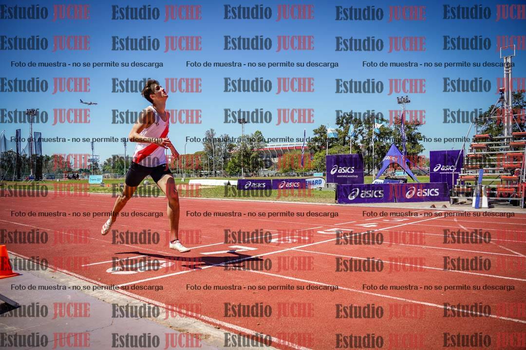 Fotos de los 400 m llanos de varones