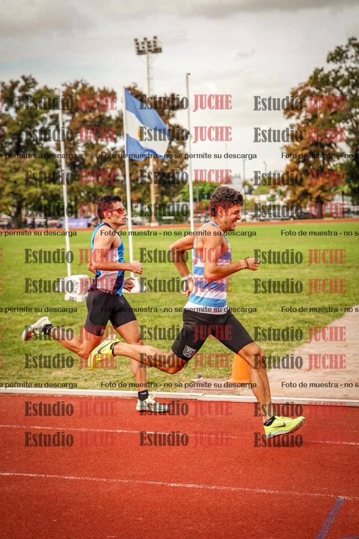 Fotos de los 800 m de varones