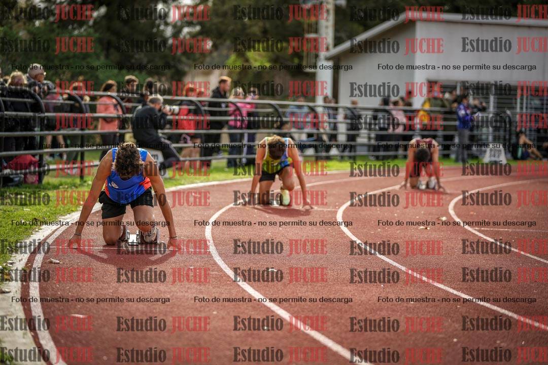 Fotos de los 400 m llanos de varones