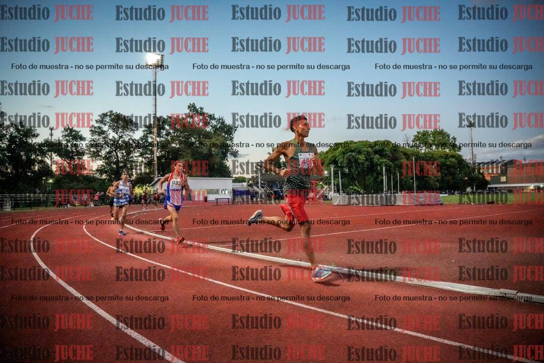 Fotos de los 1500 m llanos de varones