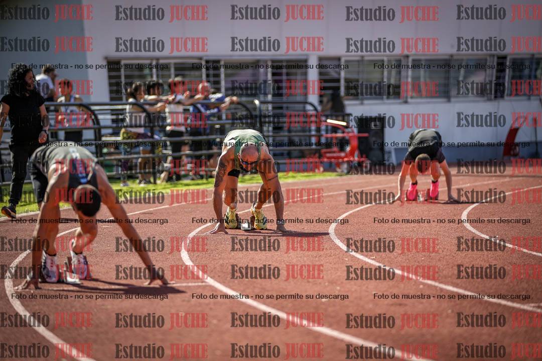 Fotos de los 400 m llanos de varones