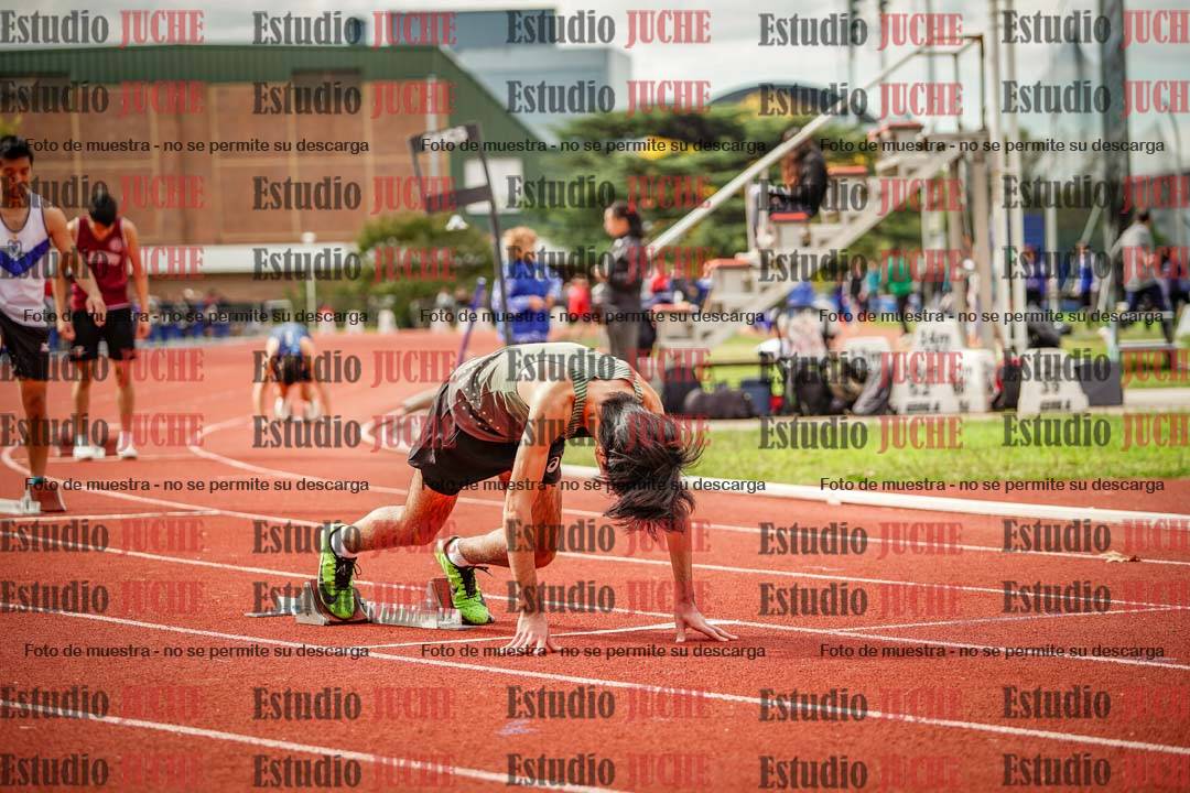 Fotos de los 400 m llanos de varones