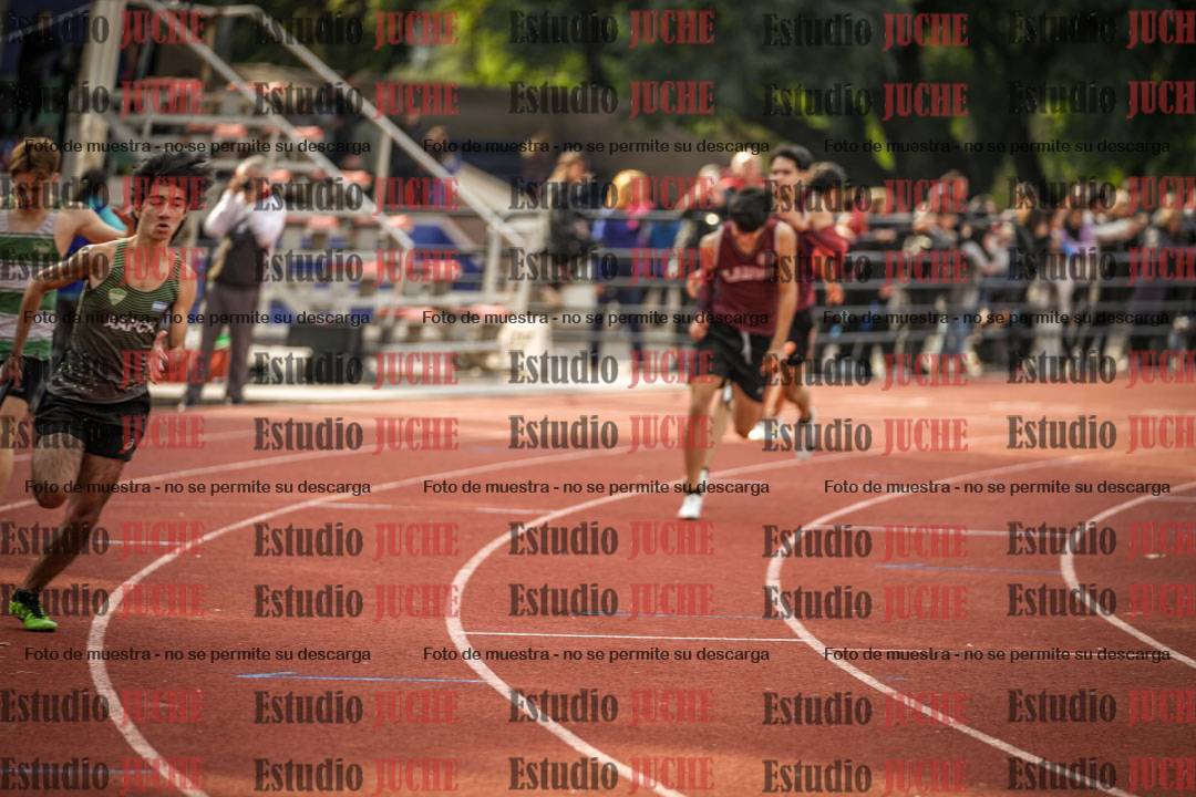 Fotos de las postas 4x400 m llanos de varones
