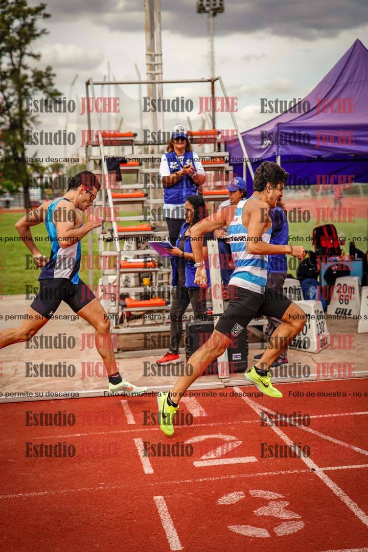 Fotos de los 800 m de varones