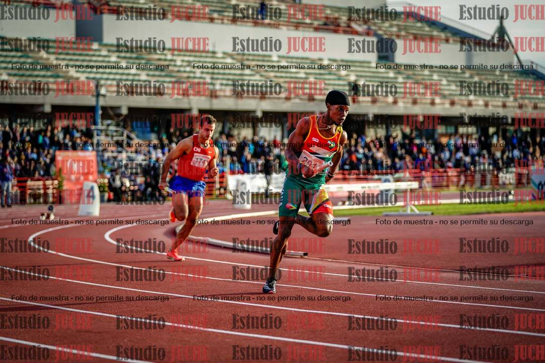 Fotos de los relevos 4x100 m de varones