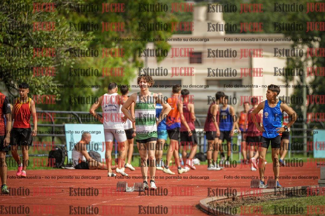 Fotos de los 200 m llanos de varones