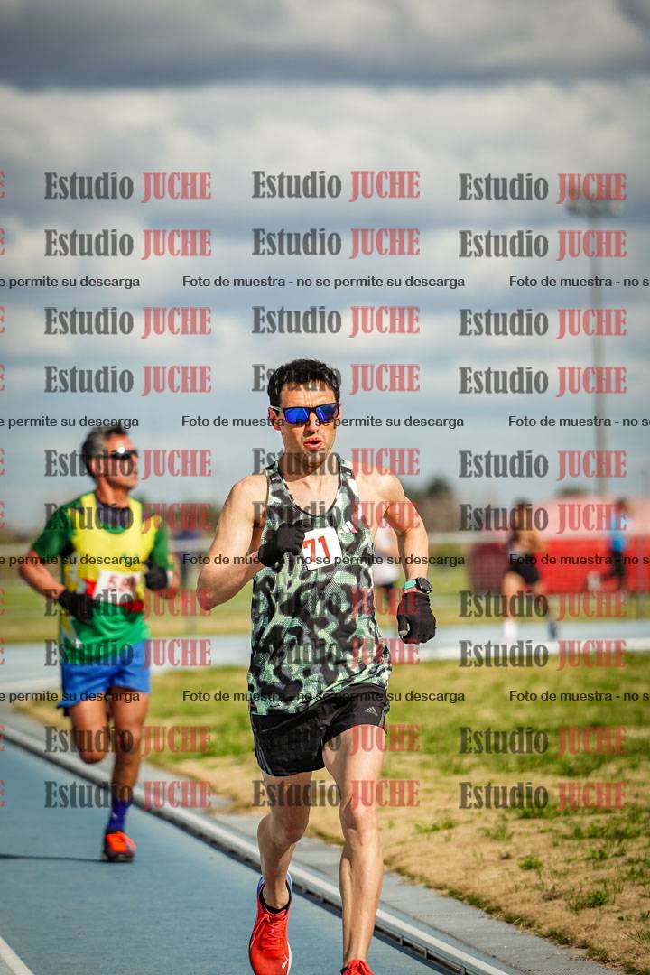 Fotos de los 5000 m llanos de varones