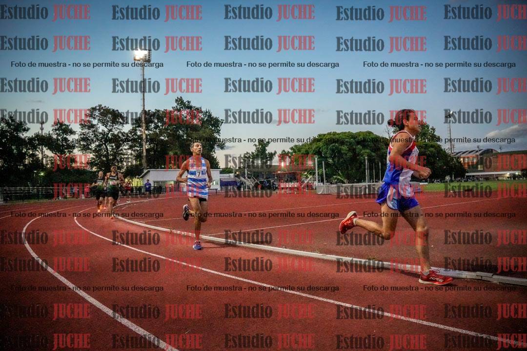 Fotos de los 1500 m llanos de varones