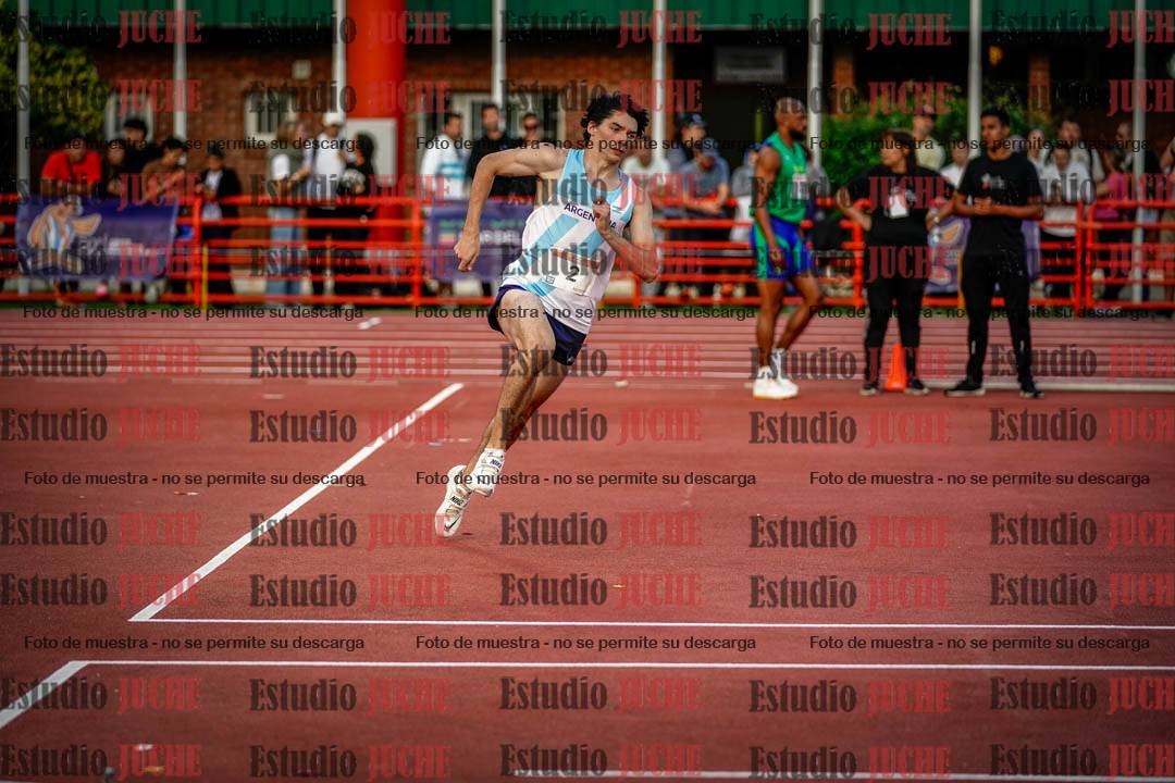 Fotos del salto en alto de varones - deca 4