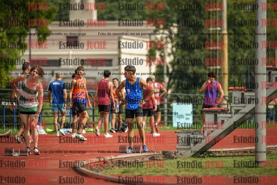 Fotos de los 200 m llanos de varones