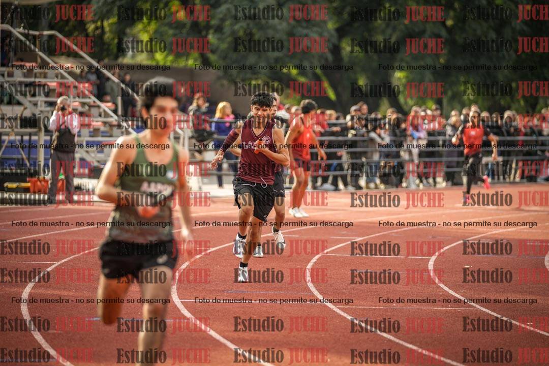 Fotos de las postas 4x400 m llanos de varones