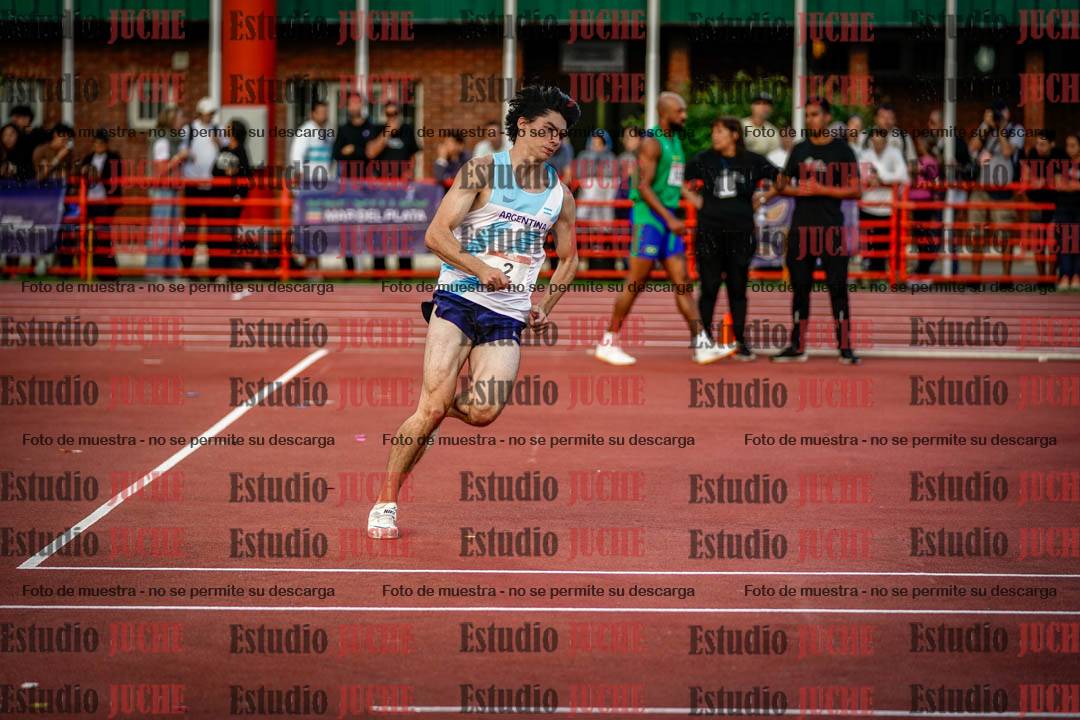 Fotos del salto en alto de varones - deca 4