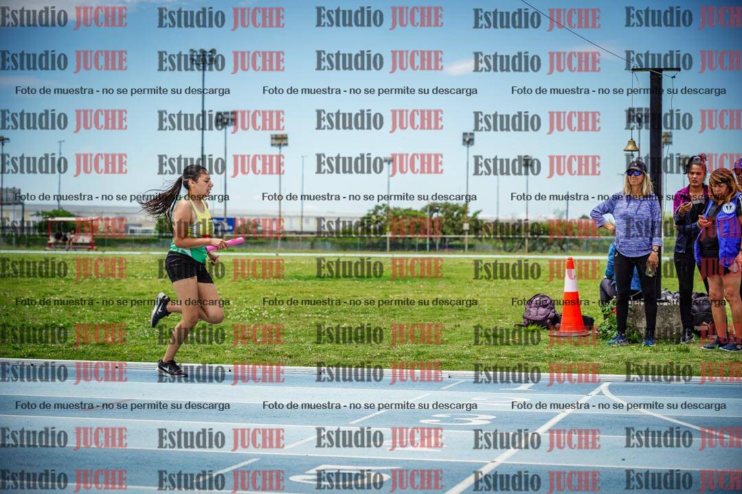 Fotos de las postas 4x200 m llanos de mujeres