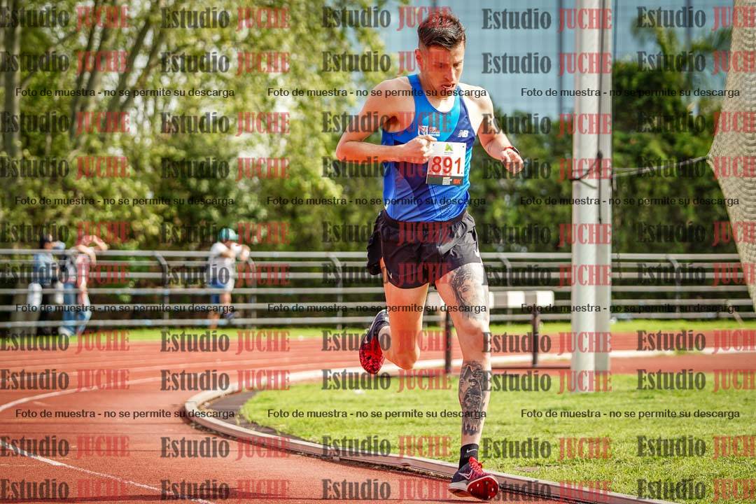 Fotos de los 3000 m llanos de varones