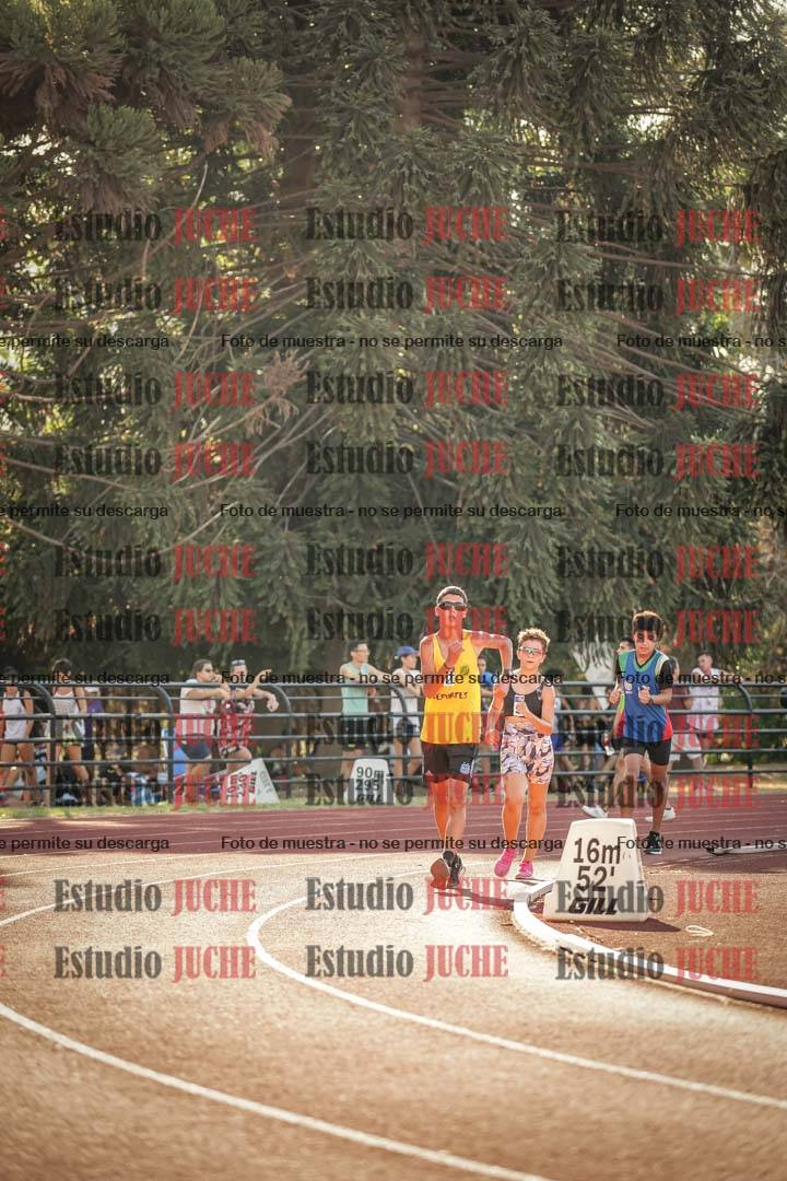 Fotos de los 3000 m de marcha de mujeres y varones