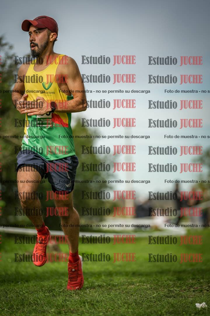 Fotos de la llegada del cross de 8000 m