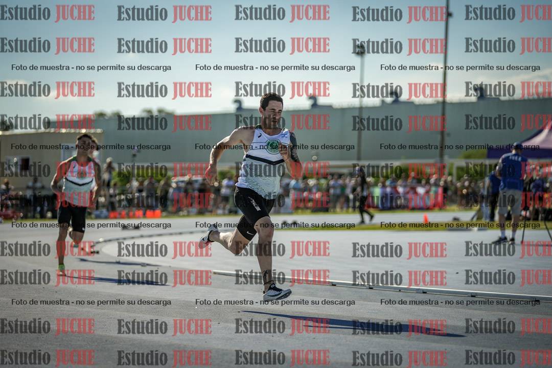Fotos de los 400 m llanos de varones
