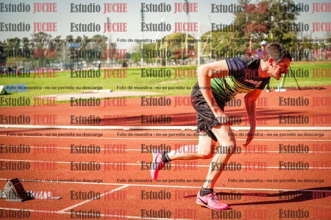 Fotos de los 400 m llanos de varones