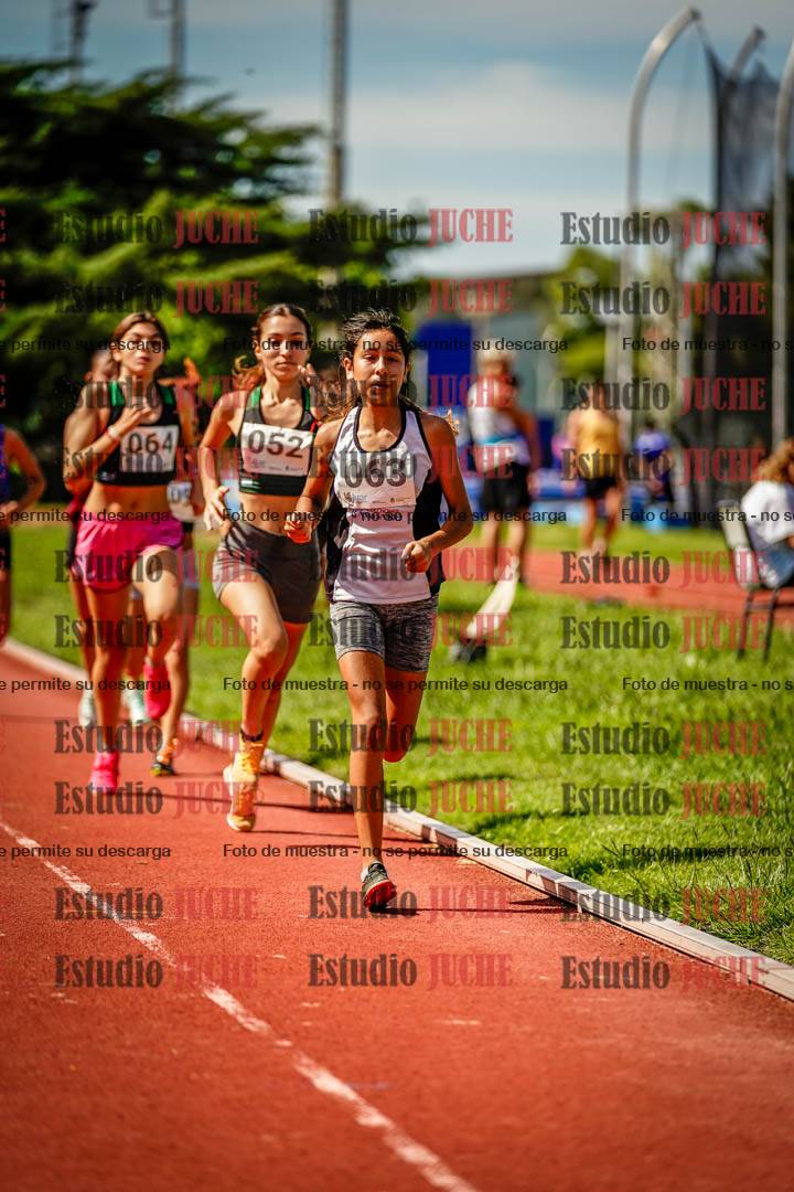 Fotos de los 600 m de mujeres