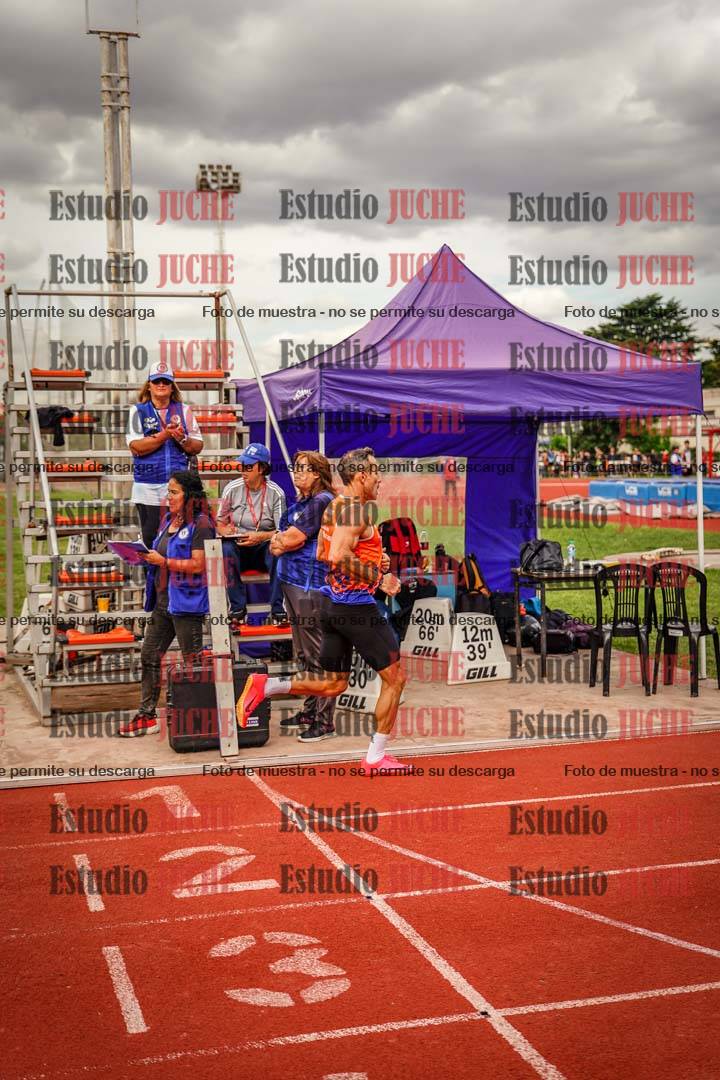 Fotos de los 800 m de varones