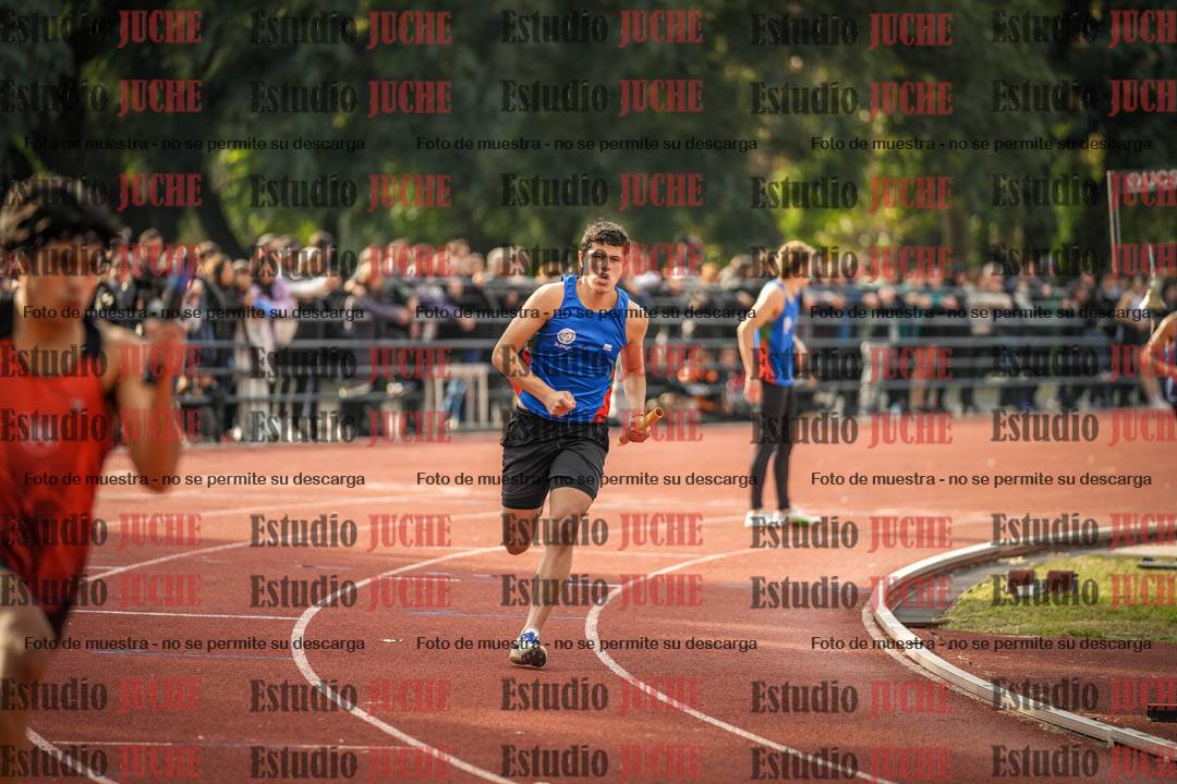 Fotos de las postas 4x400 m llanos de varones