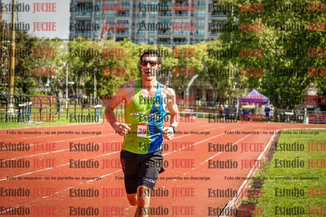 Fotos de los 5000 m llanos de mujeres y varones