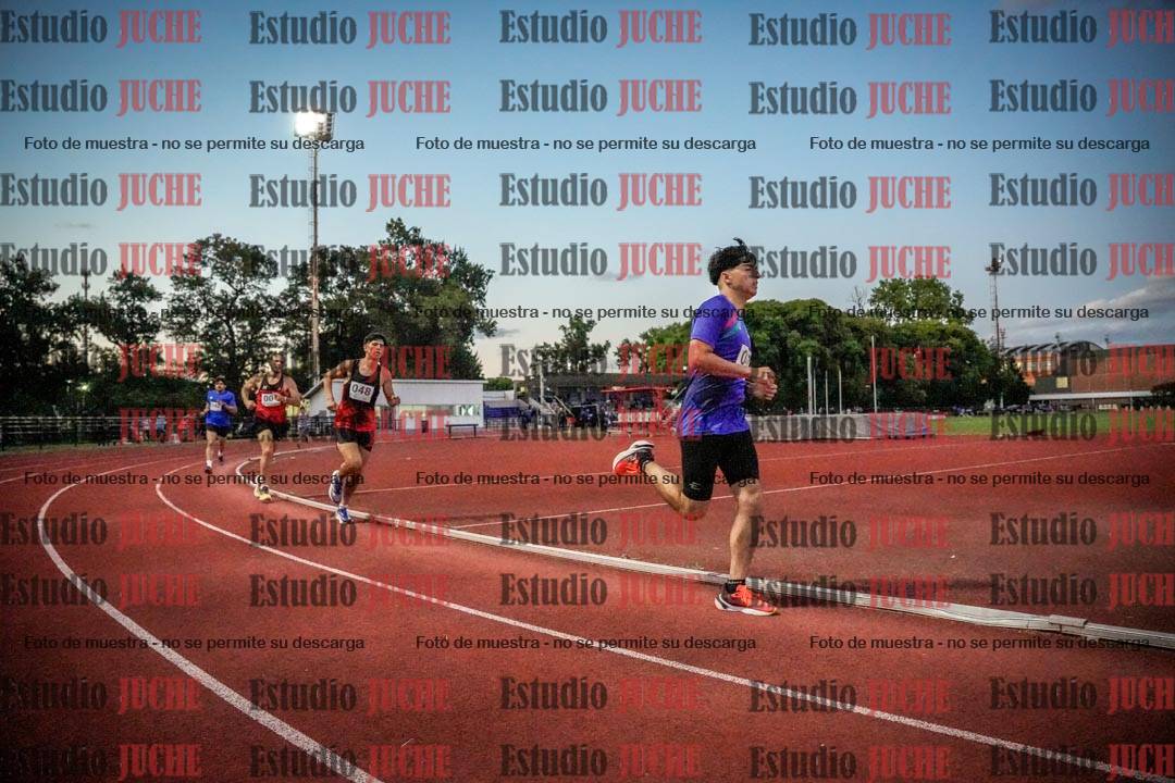 Fotos de los 1500 m llanos de varones