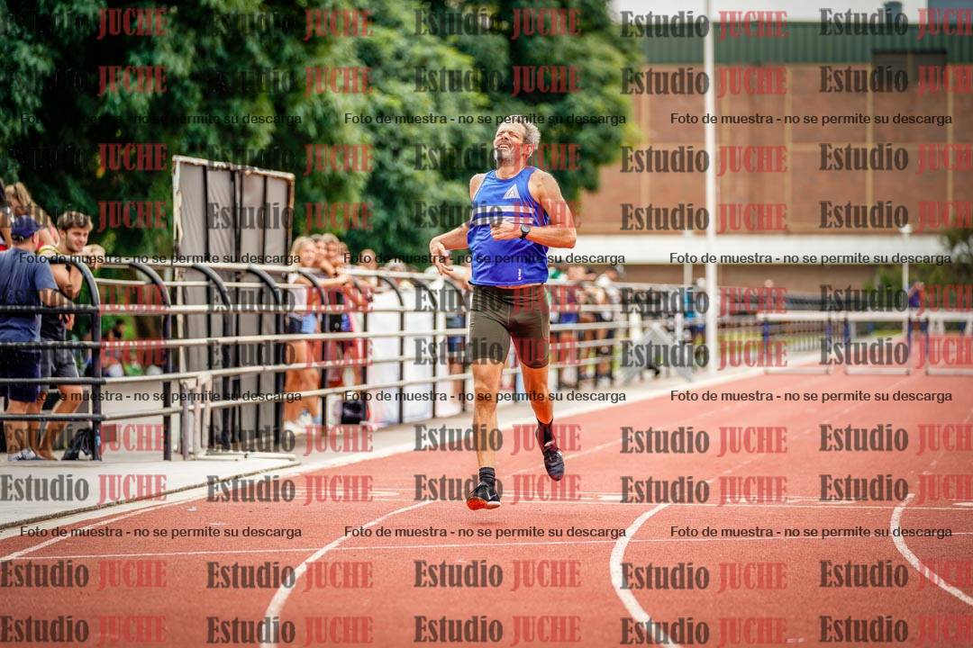 Fotos de los 400 m con vallas de varones