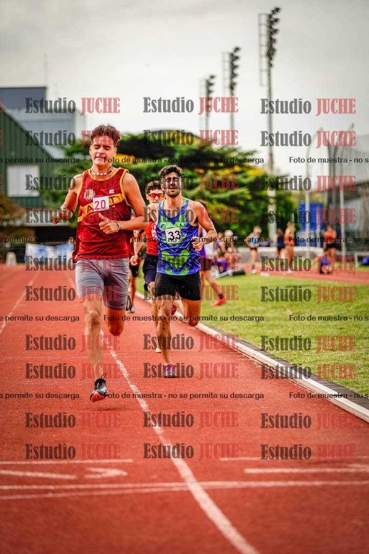 Fotos de los 800 m de varones