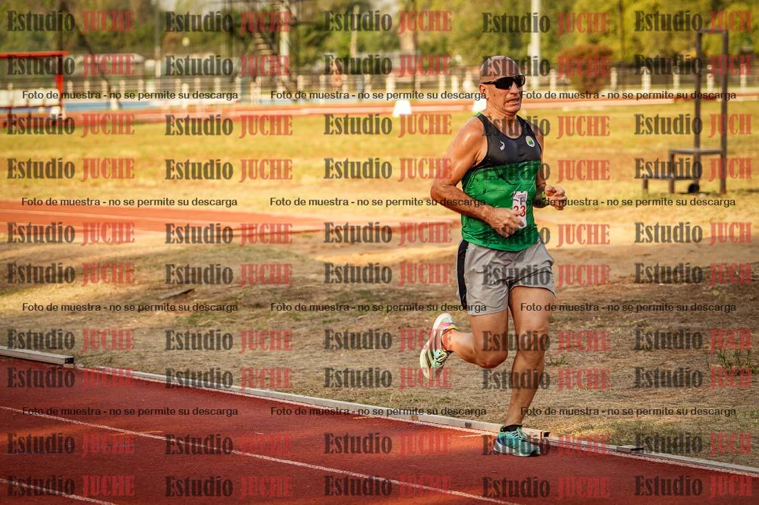 Fotos de los 5000 m llanos de mujeres y varones