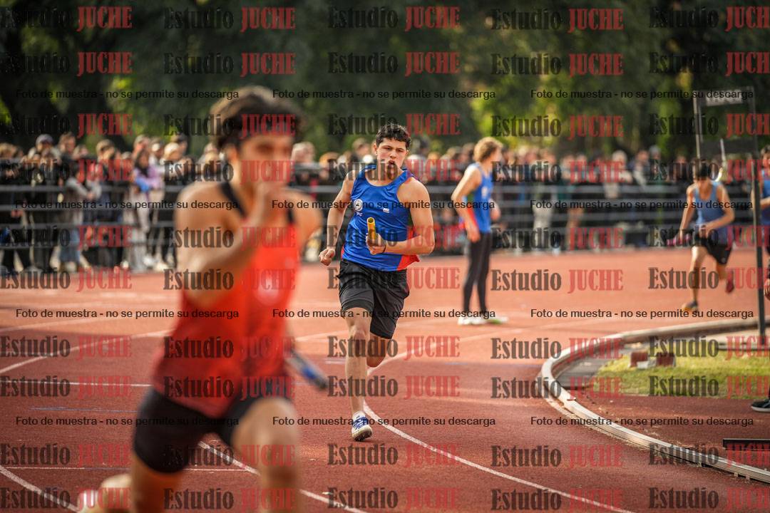 Fotos de las postas 4x400 m llanos de varones