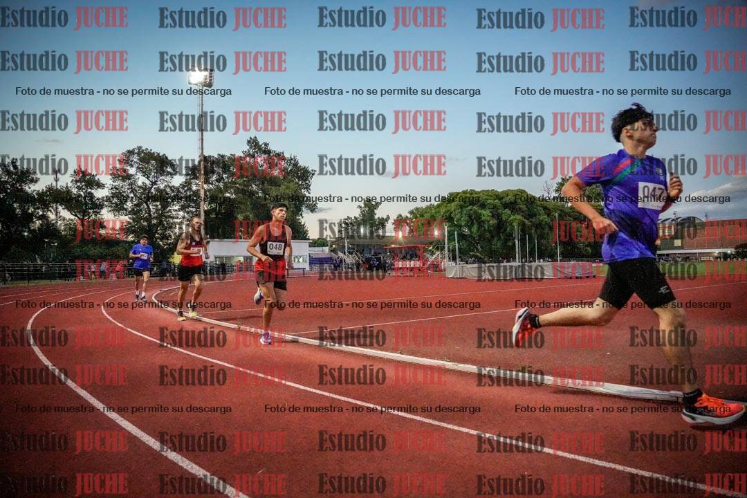 Fotos de los 1500 m llanos de varones