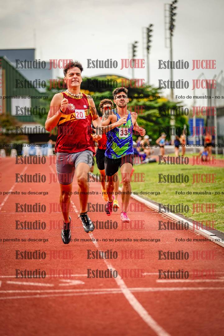 Fotos de los 800 m de varones