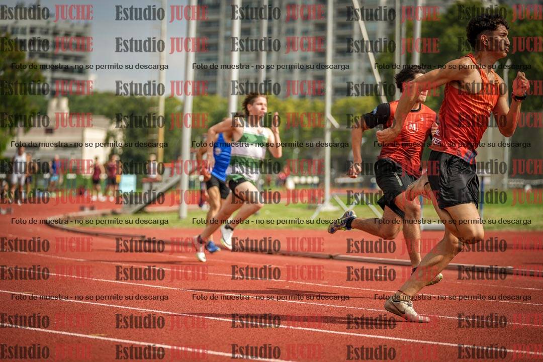 Fotos de los 200 m llanos de varones