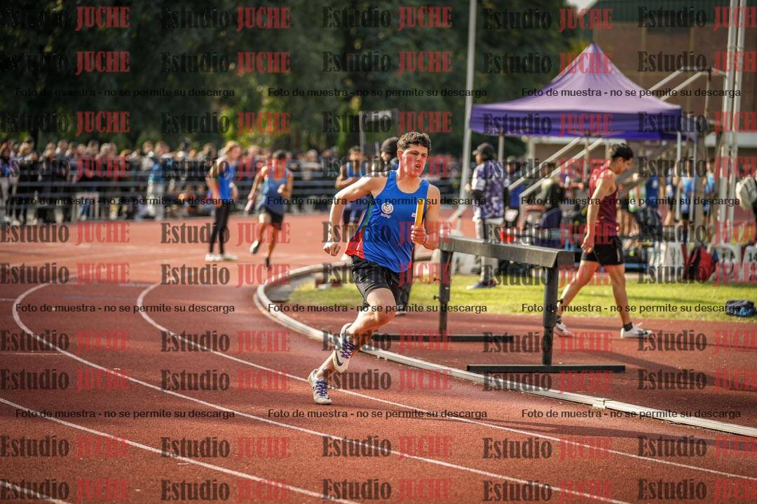 Fotos de las postas 4x400 m llanos de varones