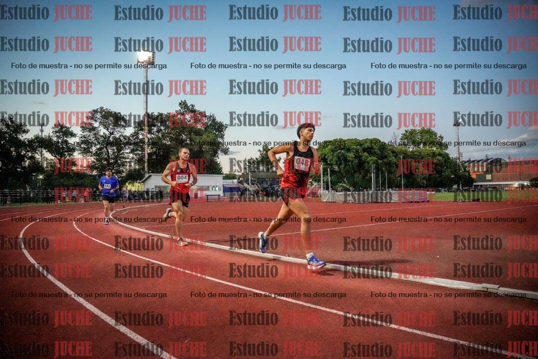 Fotos de los 1500 m llanos de varones