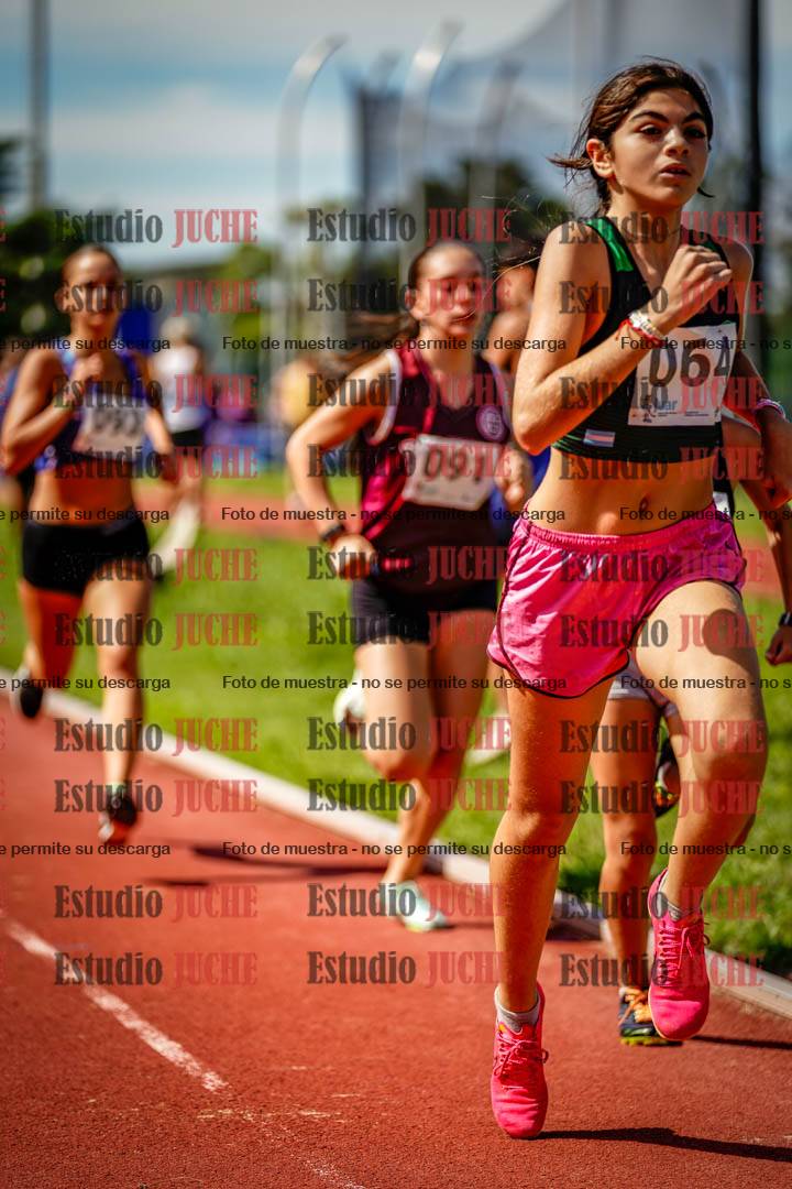 Fotos de los 600 m de mujeres