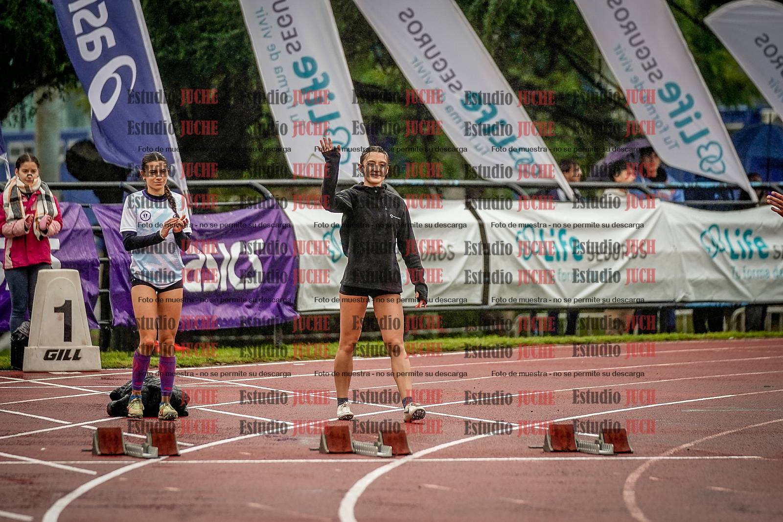 Fotos de los 100 m llanos de mujeres - FINAL