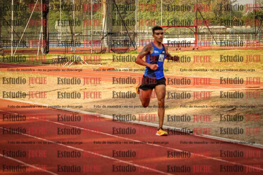 Fotos de los 5000 m llanos de mujeres y varones