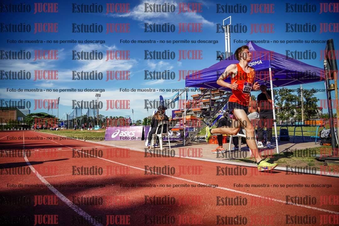 Fotos de los 5000 m llanos de varones