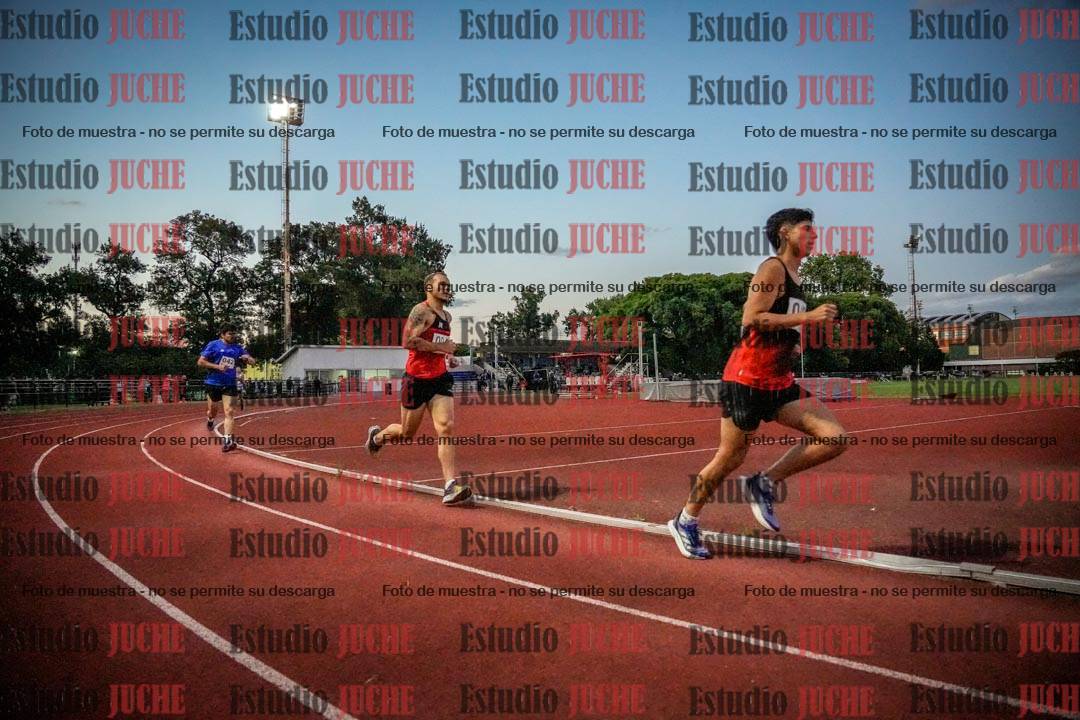 Fotos de los 1500 m llanos de varones