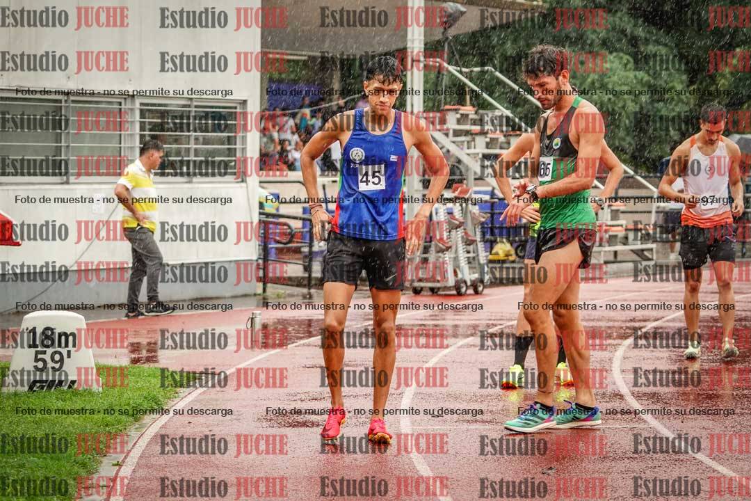 Fotos de los 800 m de varones