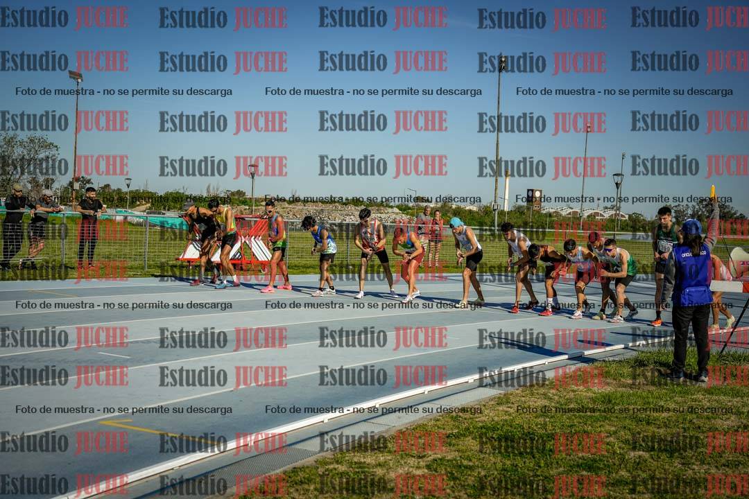 Fotos de los 1500 m llanos de varones