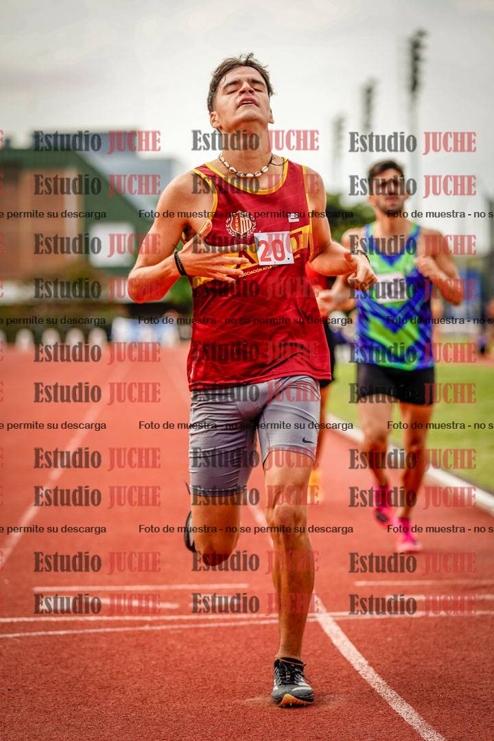 Fotos de los 800 m de varones