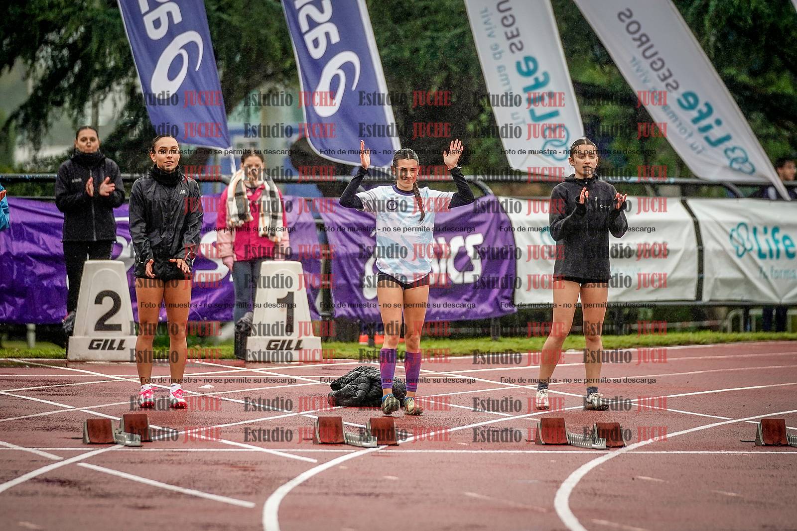 Fotos de los 100 m llanos de mujeres - FINAL