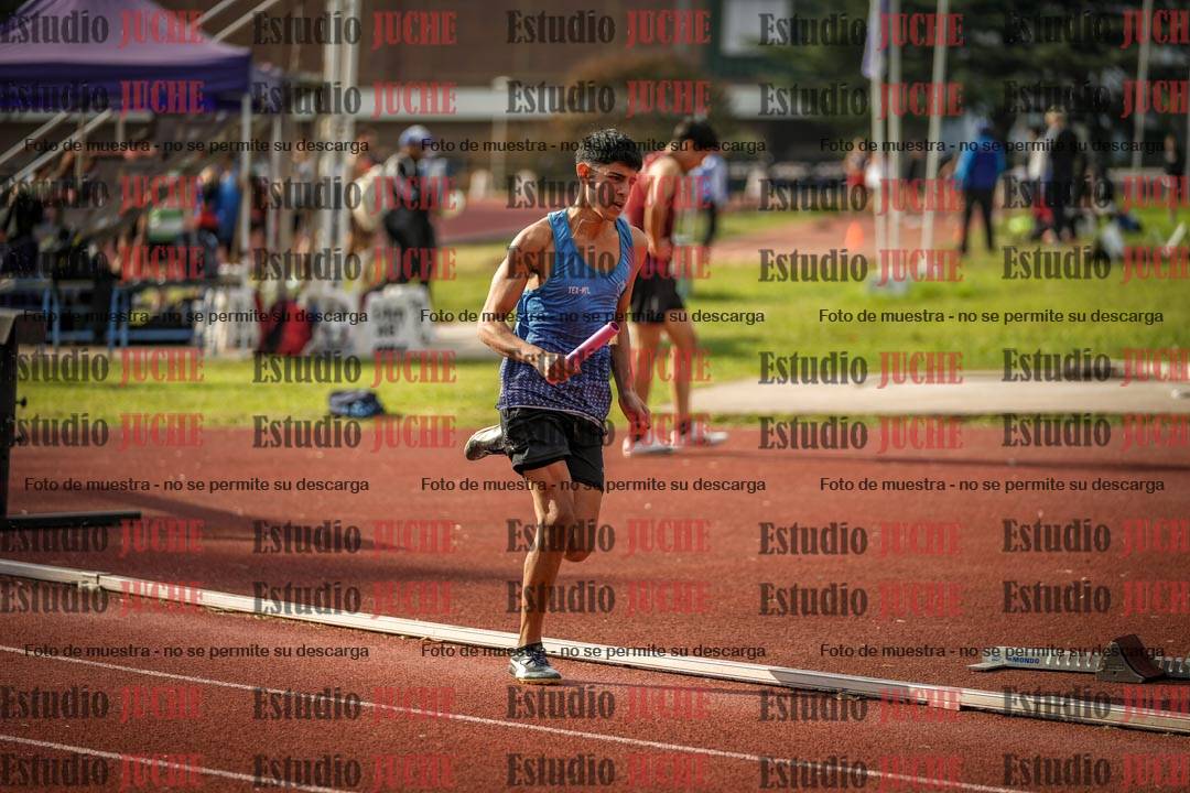 Fotos de las postas 4x400 m llanos de varones