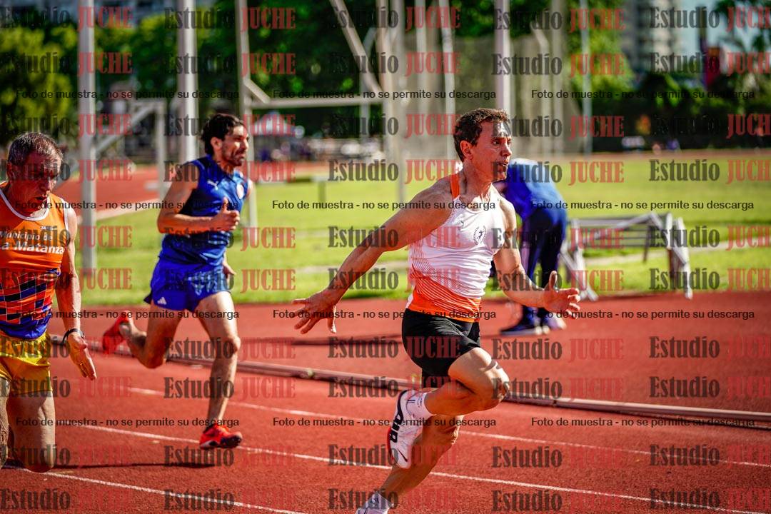 Fotos de los 200 m llanos de varones