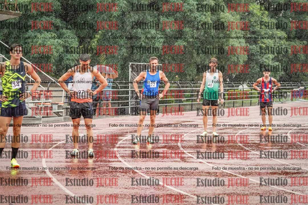 Fotos de los 800 m de varones
